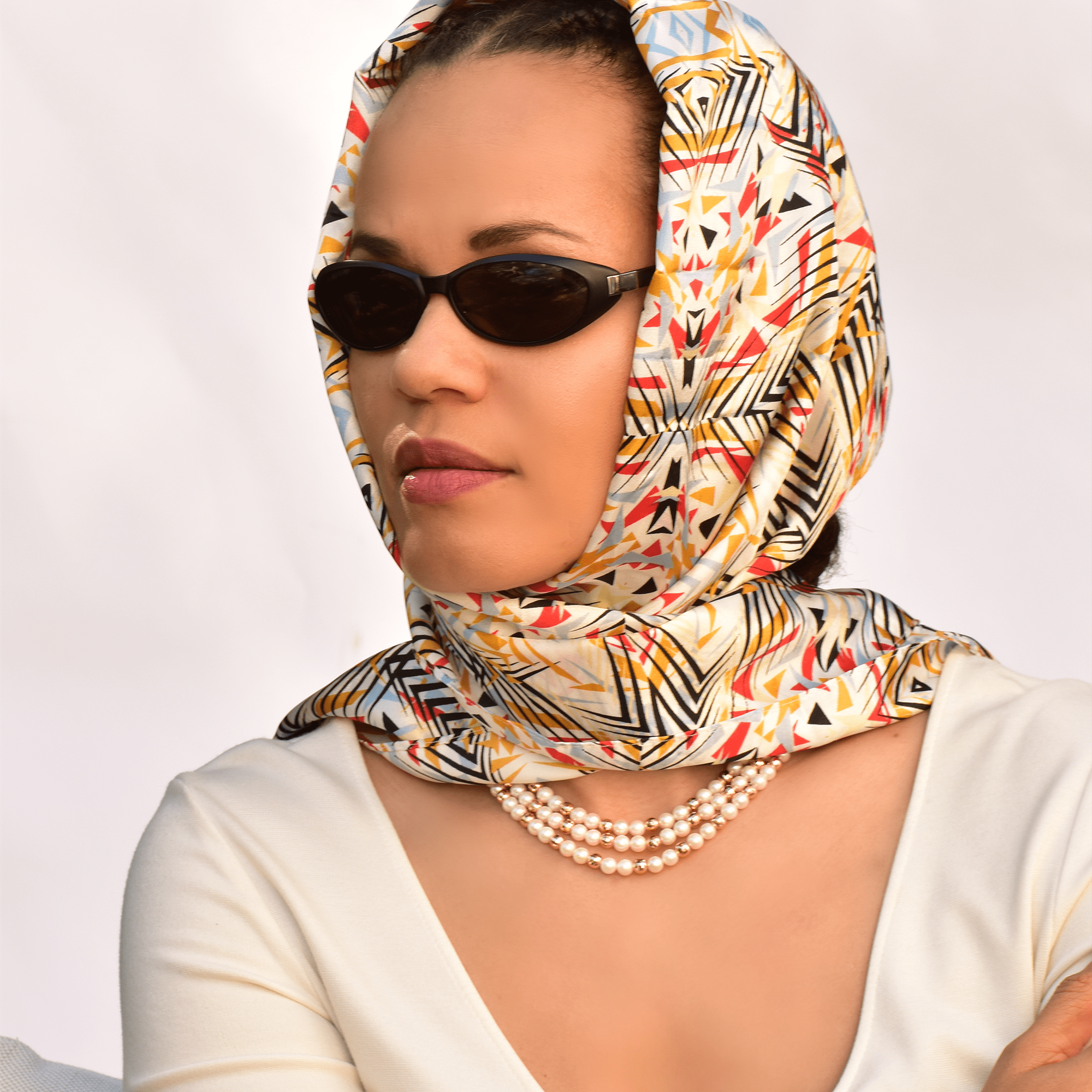 Pearlngold- Cultured Pearls and Gold Beads Necklace