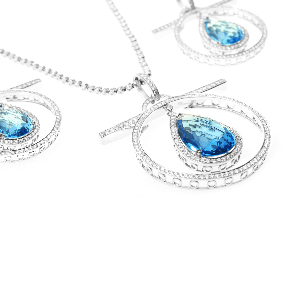 Genesis - Blue Topaz and Diamonds Jewelry Set