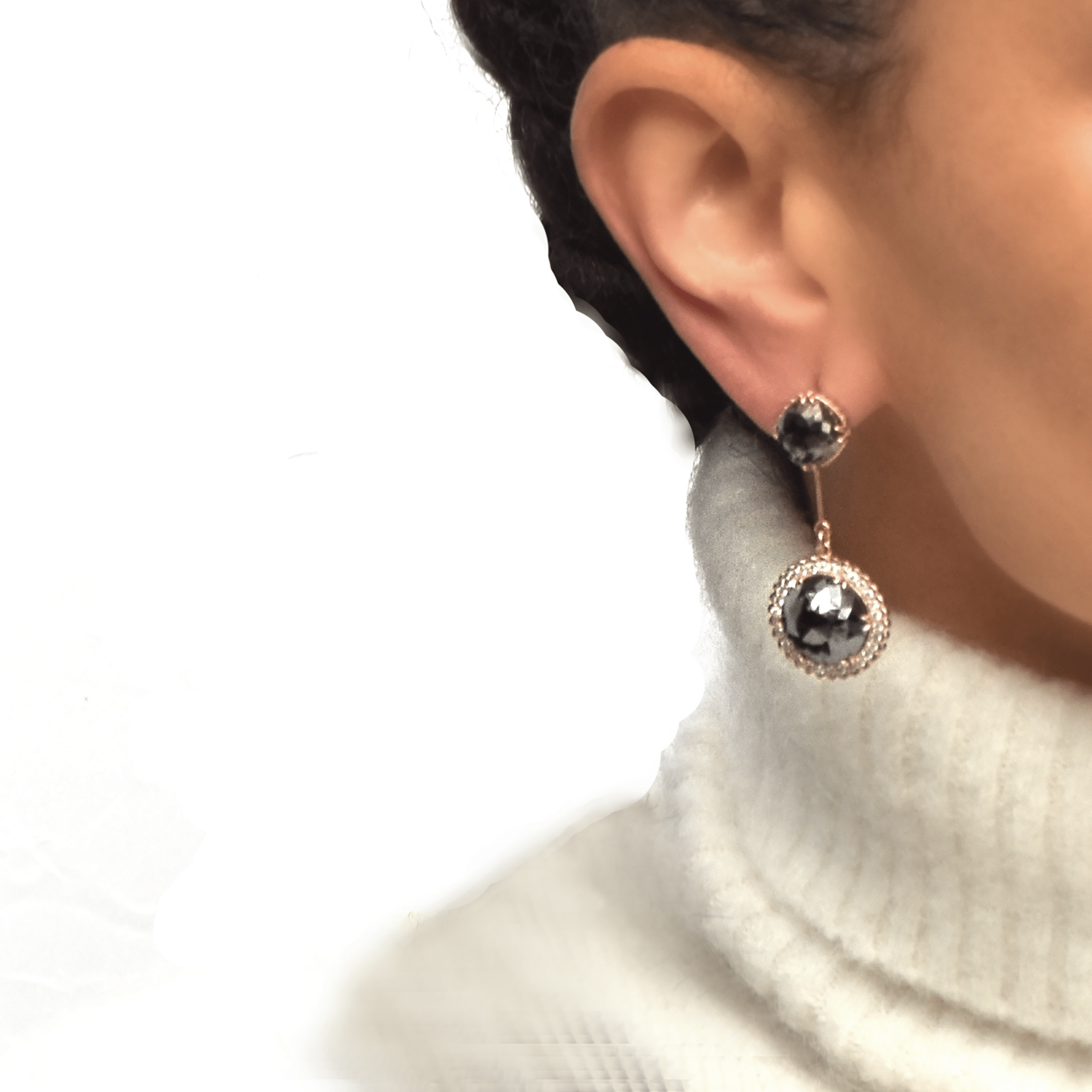 Earrings - Stunning Black and White Diamond Earrings - RED GOLD®