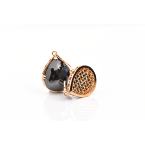 Lioness Earrings - Black Pear Shaped Diamonds